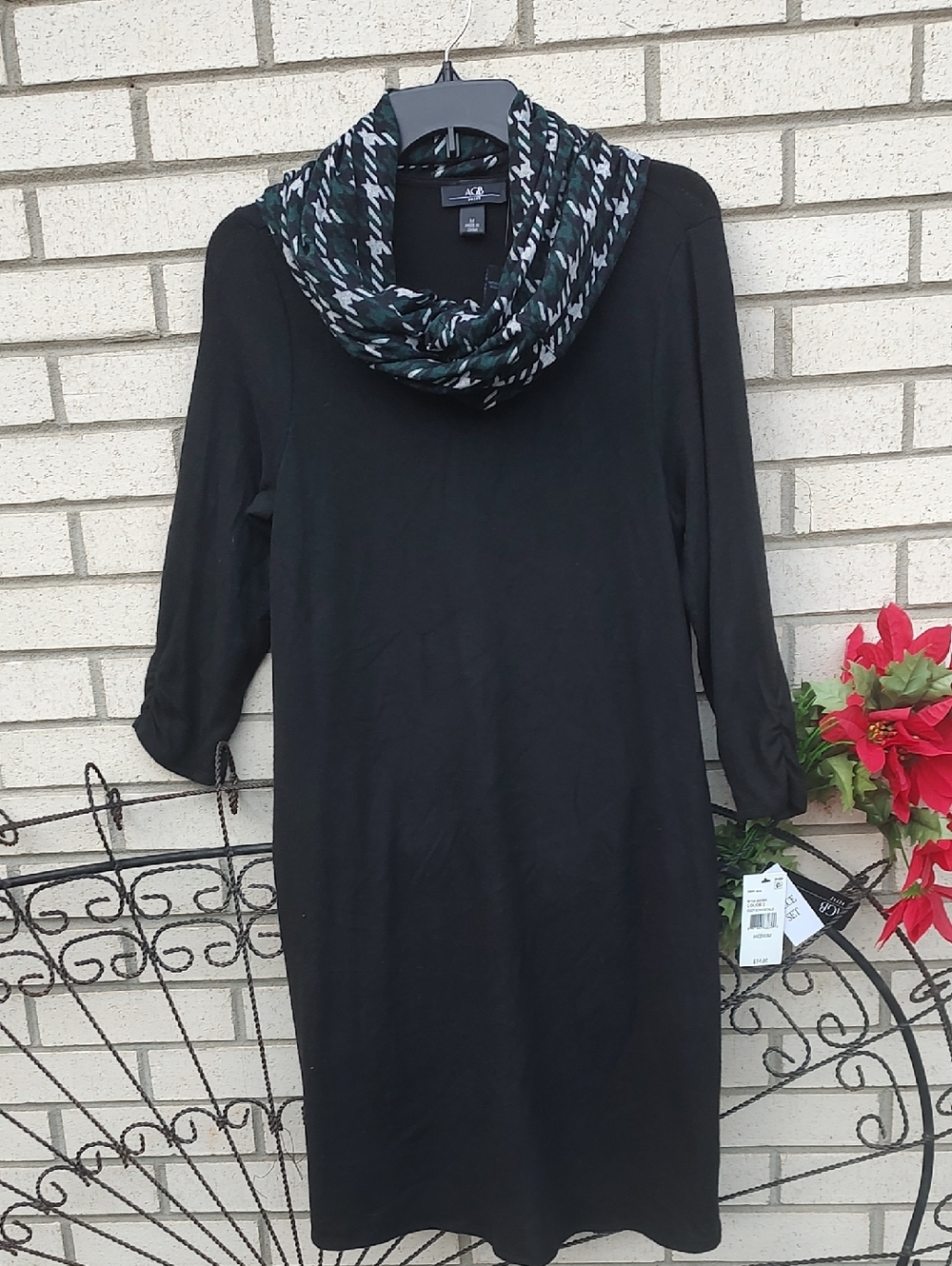 Black Knit Dress with Patterned Infinity Scarf - Picture 2 of 10